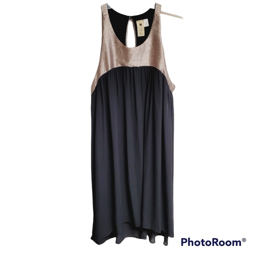 Needle & Thread Black And Metallic Gold Sleeveless Swing Dress Size Medium